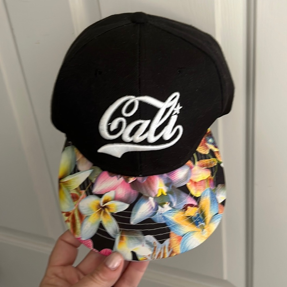 Cali ball cap